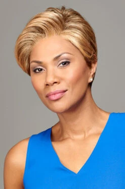 Dylan Wig By Henry Margu 25 Dylan Wig By Henry Margu -Wig Promotion Sale 2475 Dylan 24H18 inset 3