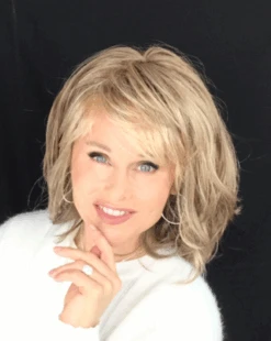 Stop Traffic Wig By Raquel Welch -Wig Promotion Sale 800F2AB1 C645 4071 881C 142558CD638E