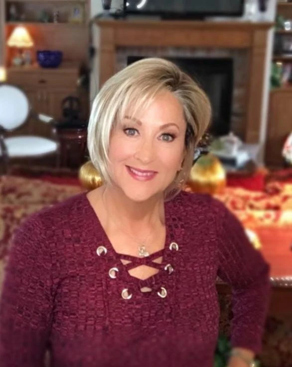 Classic Cool Wig By Raquel Welch 8 Classic Cool Wig By Raquel Welch - Image 6