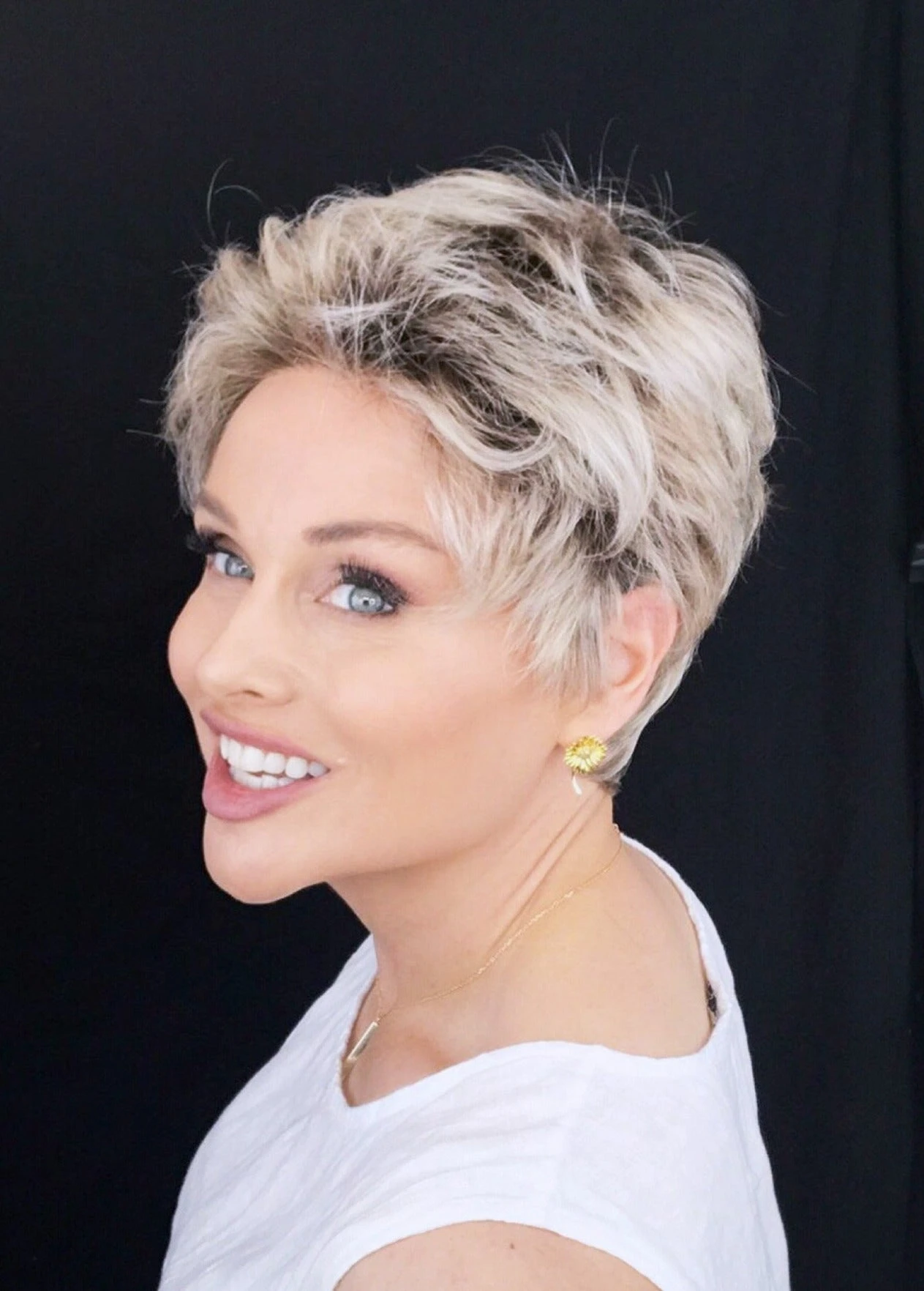 Spa Wig By Ellen Wille | Mono Top 8 Spa Wig By Ellen Wille | Mono Top - Image 6