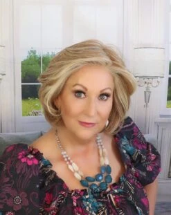 In Charge Wig By Raquel Welch | Mono Part -Wig Promotion Sale InCharge3