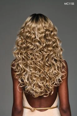 Laila Wig By Kim Kimble | Heat-Friendly Synthetic -Wig Promotion Sale KK Laila Model2 Side3