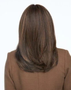 Nice Move Wig By Raquel Welch 31 Nice Move Wig By Raquel Welch -Wig Promotion Sale RW Nice Move Model Side 3